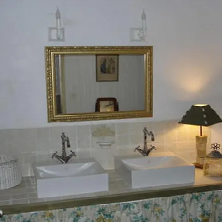 Au Bon Gre D'hugoline Bed & Breakfast Blanzac (Haute Loire)